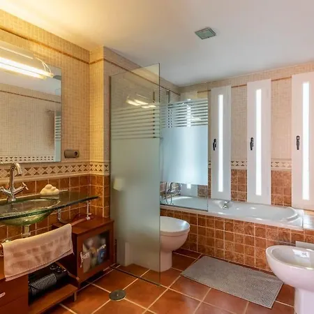 Rentitspain Casa Maapa Confort Y Lujo Con Hermoso Parque * Motril