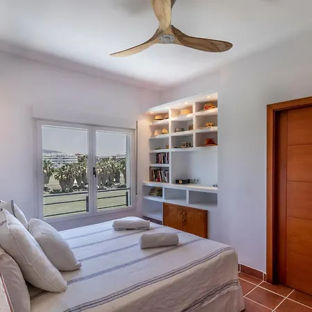 Rentitspain Casa Maapa Confort Y Lujo Con Hermoso Parque * Motril